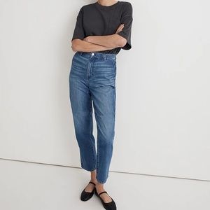 Madewell High-Rise Tapered Jeans in Ventnor Wash: Pleat Edition